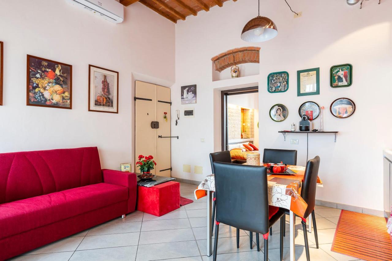 Piazza Sforzini Cozy Apartment Near The Sea! Livorno Kültér fotó